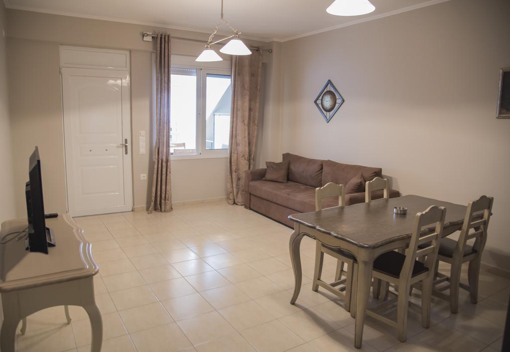 Aperanto House Paralia Loutsas Luaran gambar